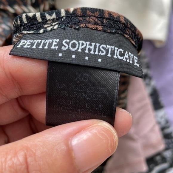 Petite Sophisticate Top - Picture 3 of 5